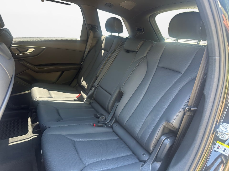2026 Audi Q7 Premium Plus TFSI quattro tiptronic