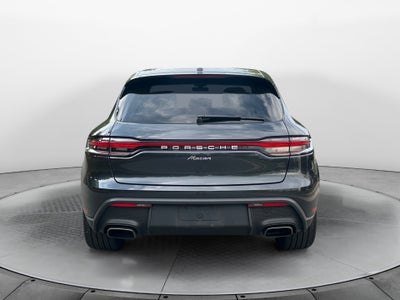 2022 Porsche Macan AWD
