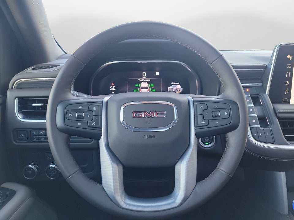 2022 GMC Yukon XL 2WD SLT