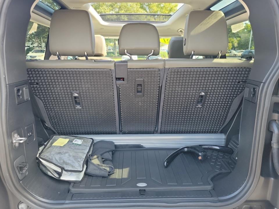 2021 Land Rover Defender 90 S