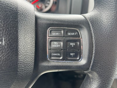 2017 RAM 1500 Tradesman Crew Cab 4x2 6'4" Box