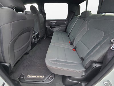 2022 RAM 1500 Big Horn Crew Cab 4x4 5'7" Box