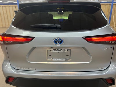 2023 Toyota Highlander Hybrid XLE