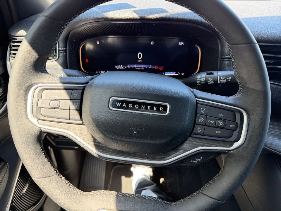 2023 Jeep Wagoneer Series III 4x4