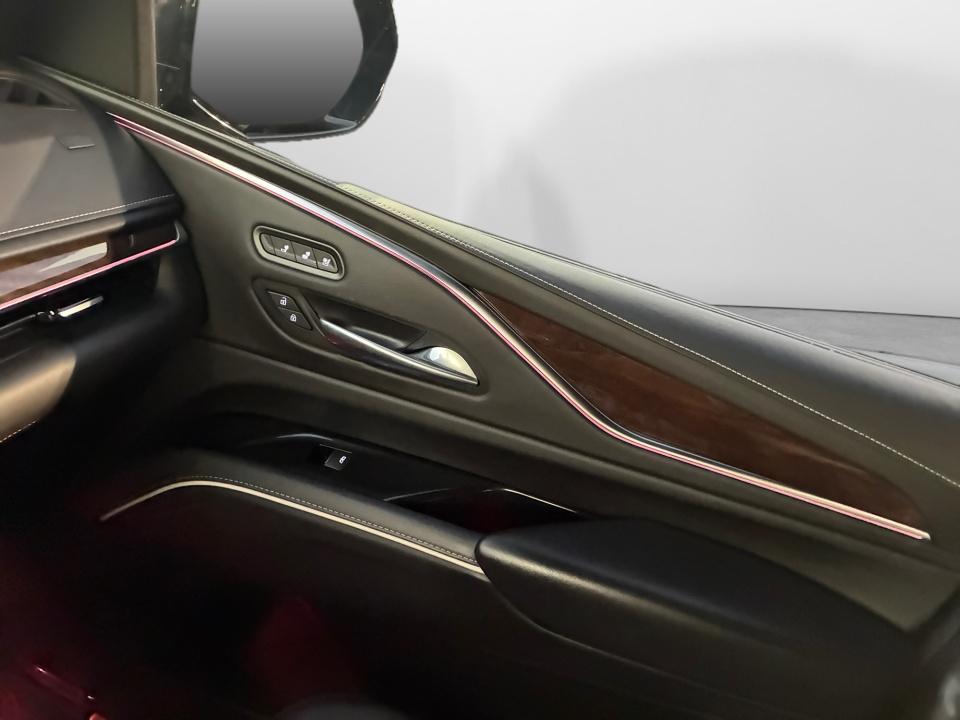 2022 Cadillac Escalade ESV Sport Platinum