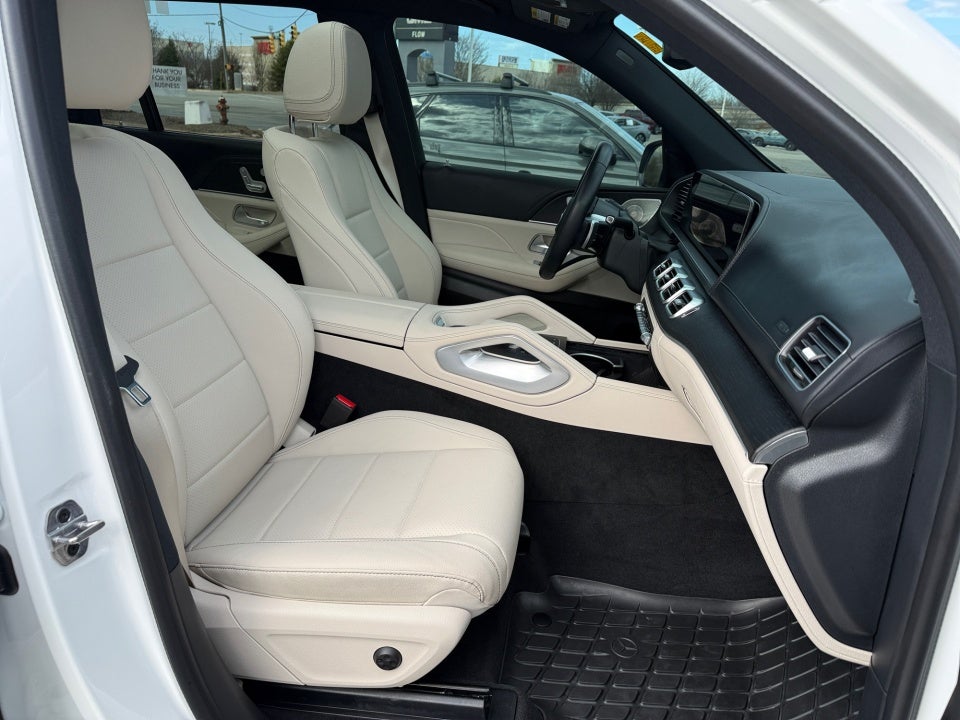 2025 Mercedes-Benz GLS 450 4MATIC®