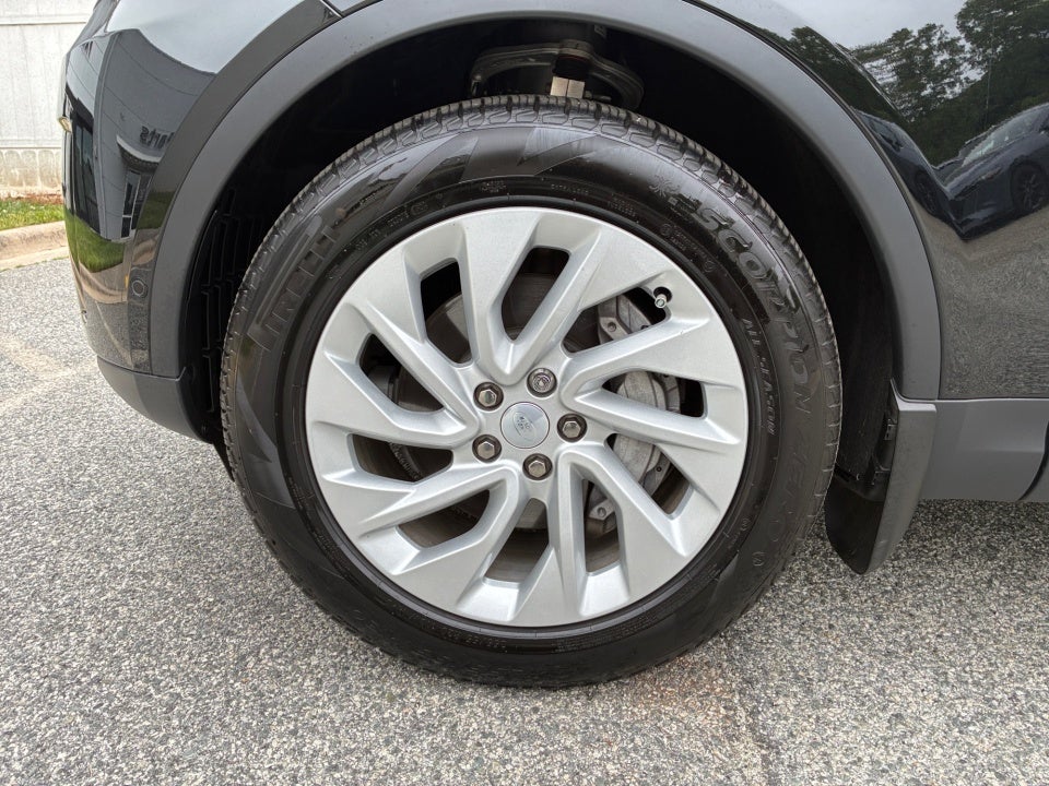 2025 Land Rover Discovery P300 S
