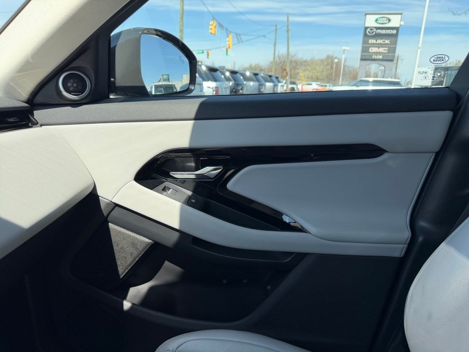 2024 Land Rover Range Rover Evoque Core S