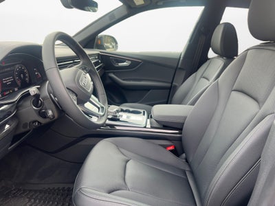 2026 Audi Q8 Premium Plus 55 TFSI quattro Tiptronic