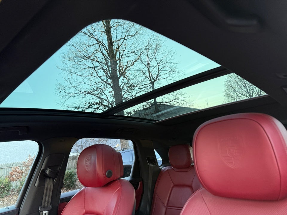 2019 Porsche Cayenne E-Hybrid E-Hybrid