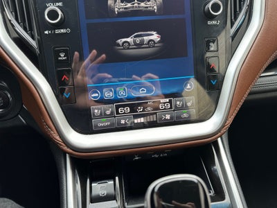 2022 Subaru Outback Touring XT