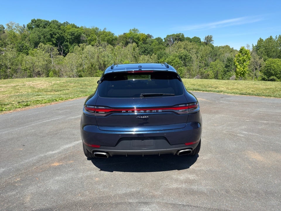 2021 Porsche Macan Base