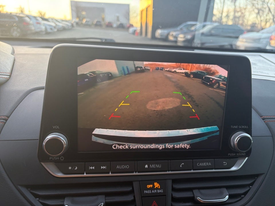 2022 Nissan Altima SR Intelligent AWD