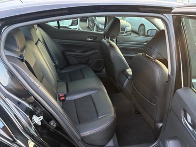 2022 Nissan Altima SR Intelligent AWD