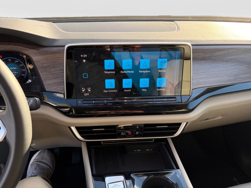 2025 Volkswagen Atlas 2.0T SEL