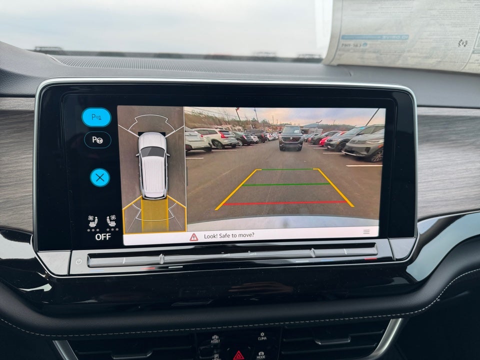 2025 Volkswagen Atlas 2.0T SEL Premium R-Line