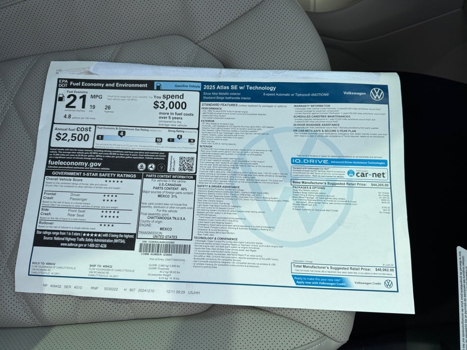 2025 Volkswagen Atlas 2.0T SE w/Technology