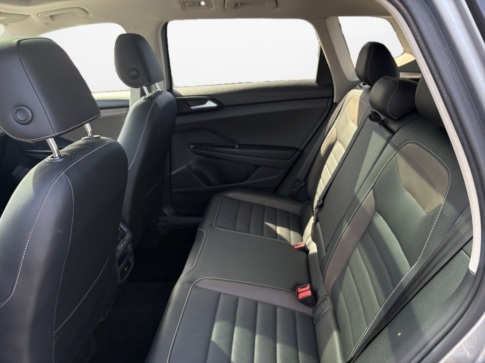 2022 Volkswagen Taos 1.5T SEL