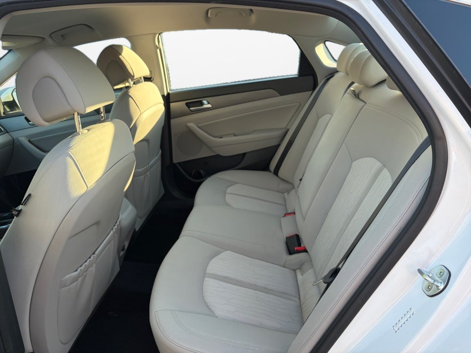 2016 Hyundai Sonata Hybrid SE