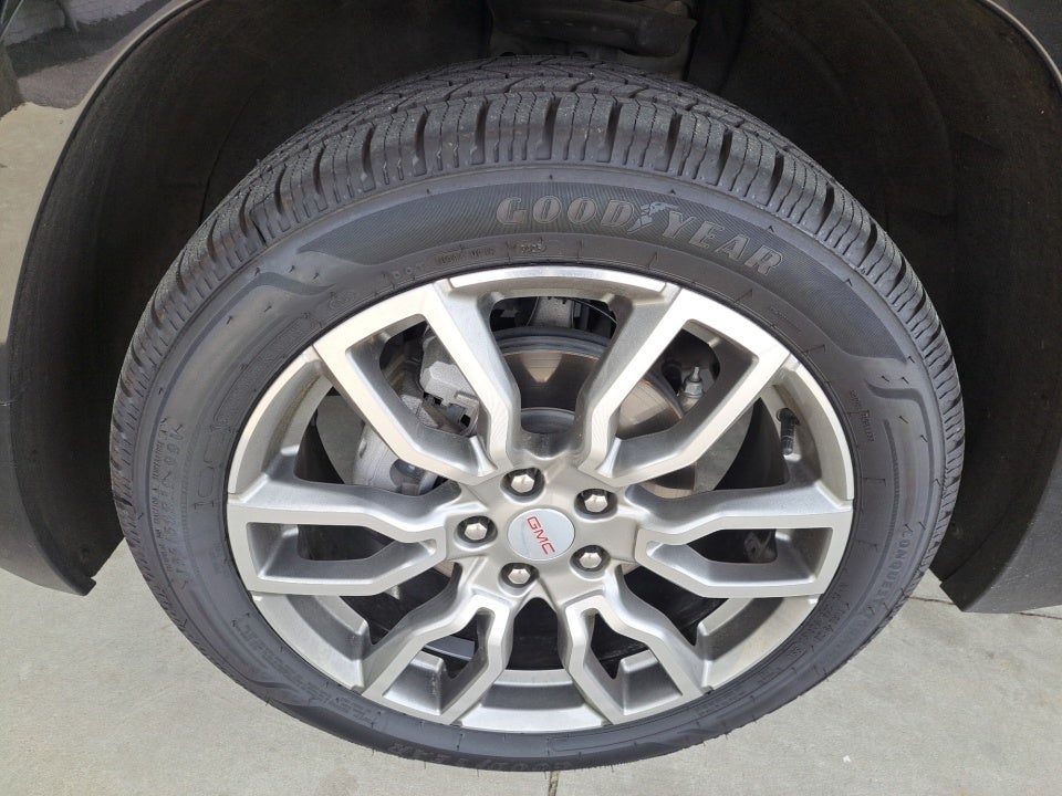 2024 GMC Terrain AWD Denali