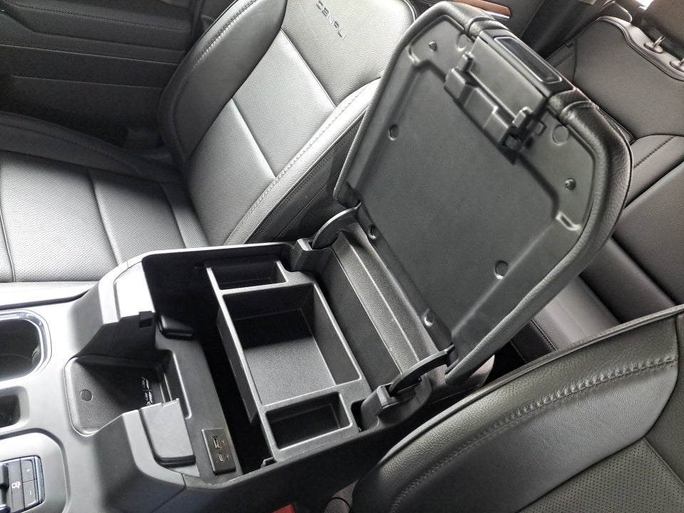 2024 GMC Sierra 1500 4WD Crew Cab Short Box Denali