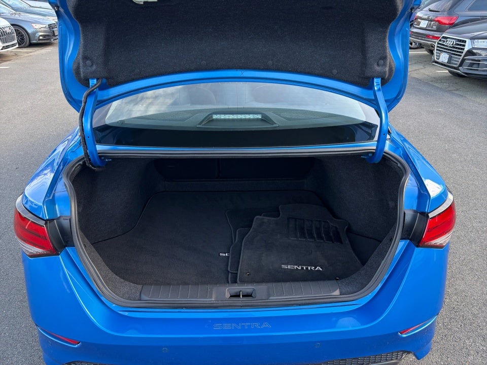 2022 Nissan Sentra SR Xtronic CVT