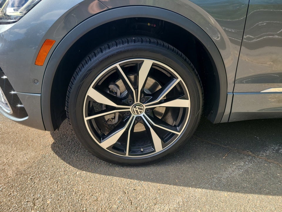 2022 Volkswagen Tiguan SEL R-Line