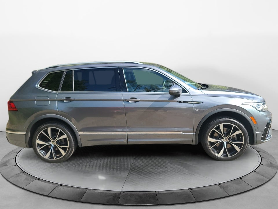 2022 Volkswagen Tiguan SEL R-Line