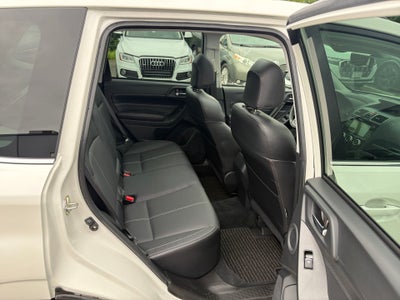 2018 Subaru Forester Touring