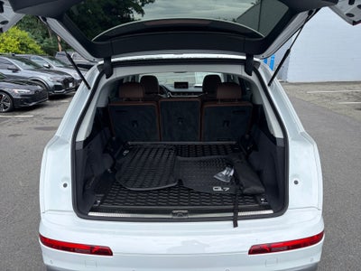 2019 Audi Q7 Premium Plus