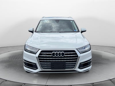 2019 Audi Q7 Premium Plus