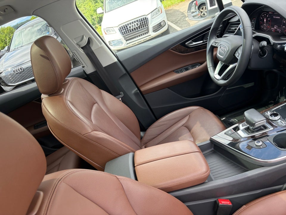 2019 Audi Q7 Premium Plus