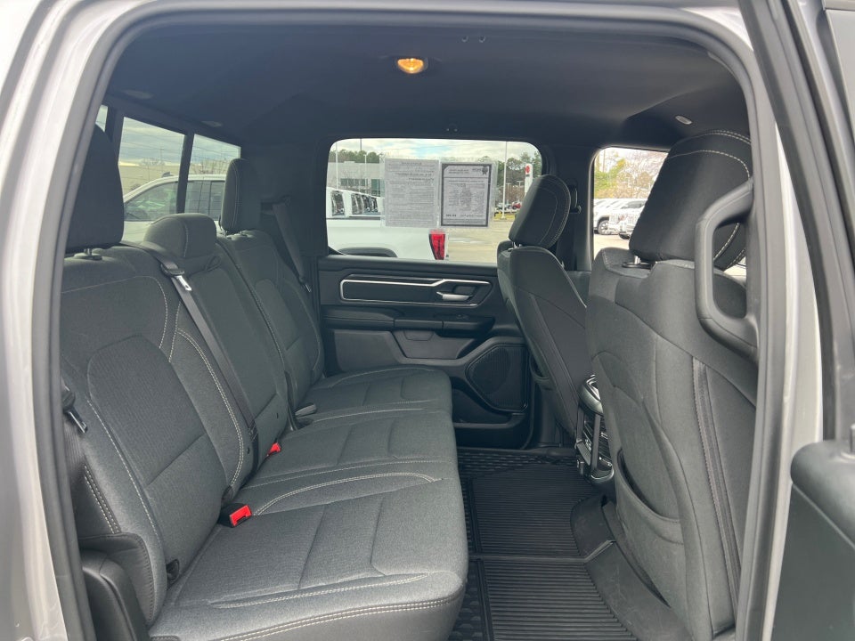 2021 RAM 1500 Big Horn Crew Cab 4x4 5'7" Box