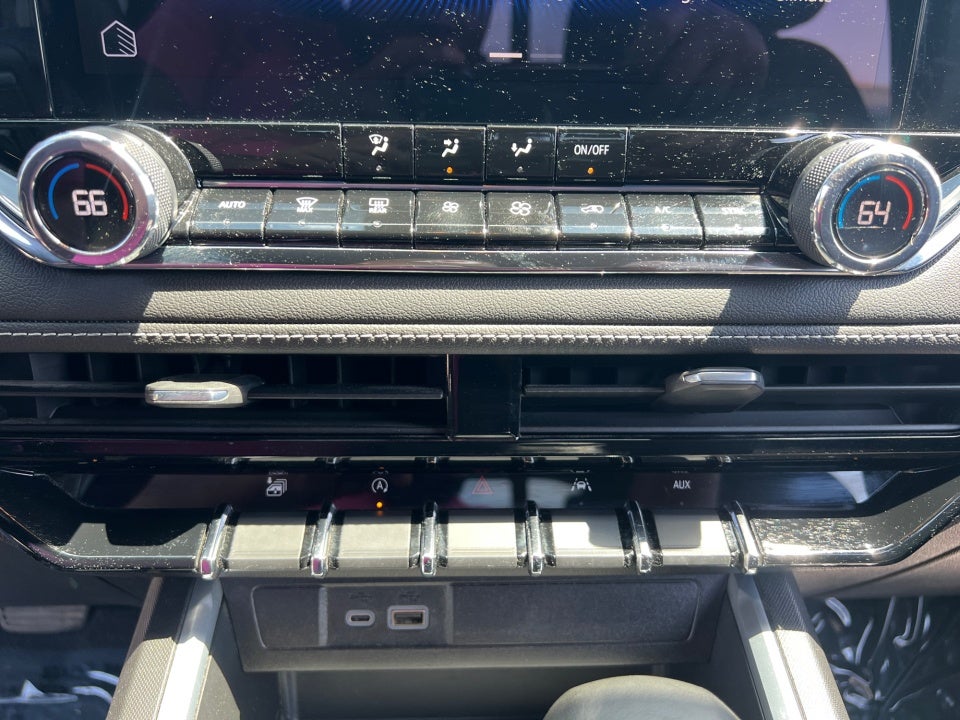 2023 Chevrolet Colorado 4WD Crew Cab Short Box LT