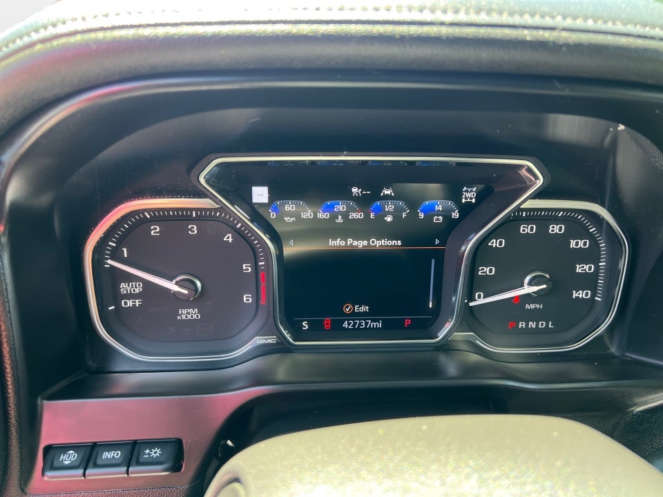 2021 GMC Sierra 1500 4WD Crew Cab Short Box Denali