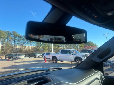 2022 GMC Sierra 1500 4WD Crew Cab Short Box SLT