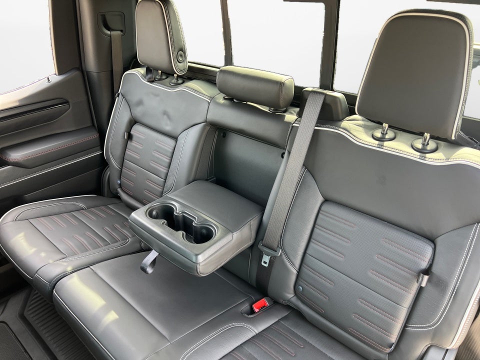 2025 GMC Sierra 1500 4WD Crew Cab Short Box AT4X