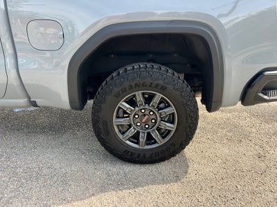 2025 GMC Sierra 1500 4WD Crew Cab Short Box AT4X